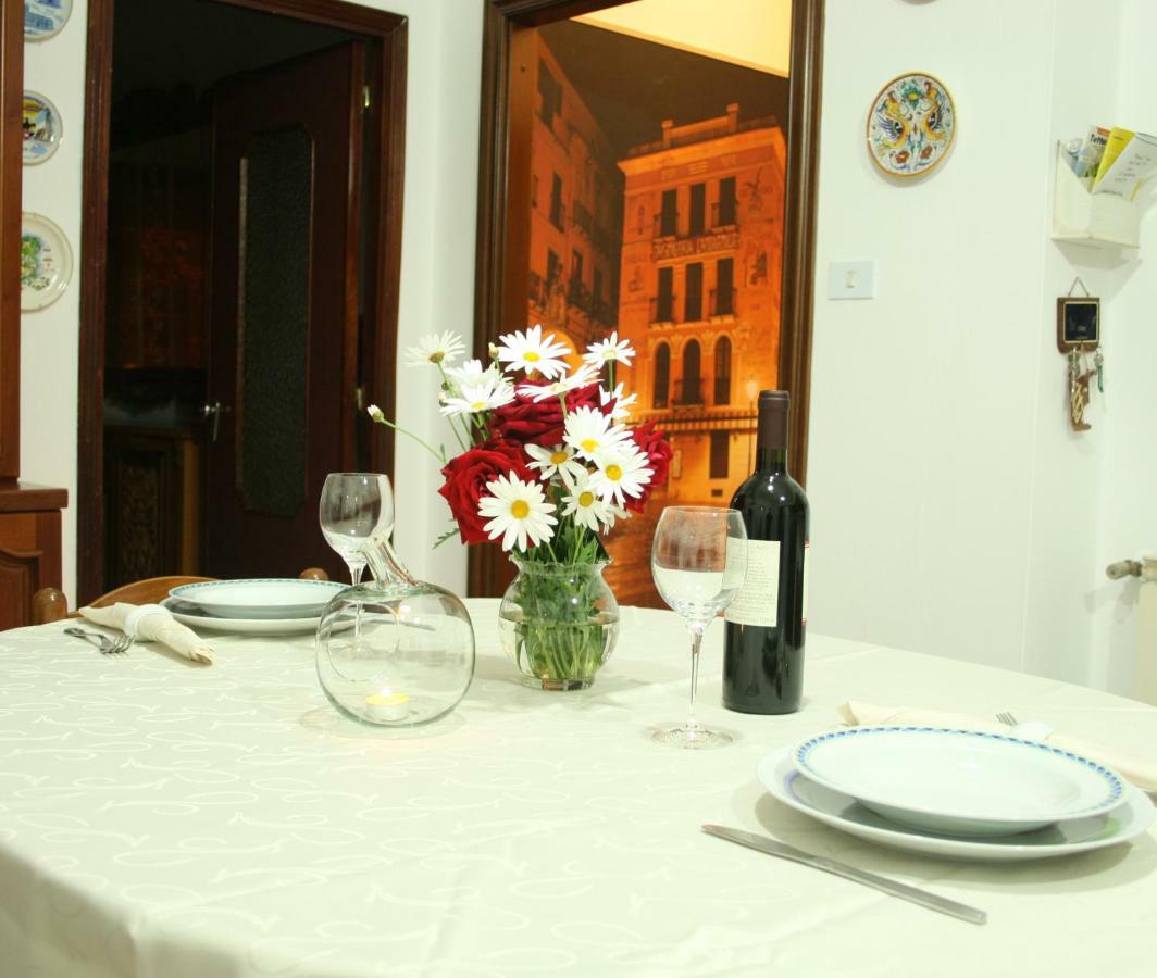 Вилла La Casa Dei Nonni Иглесиас Экстерьер фото